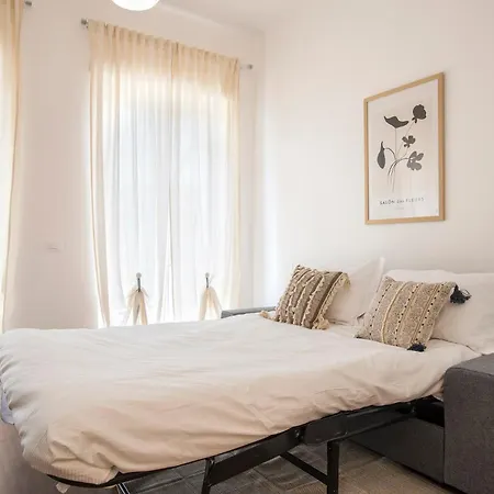 Sunny New Renovated With Balcony Metro A * Rome